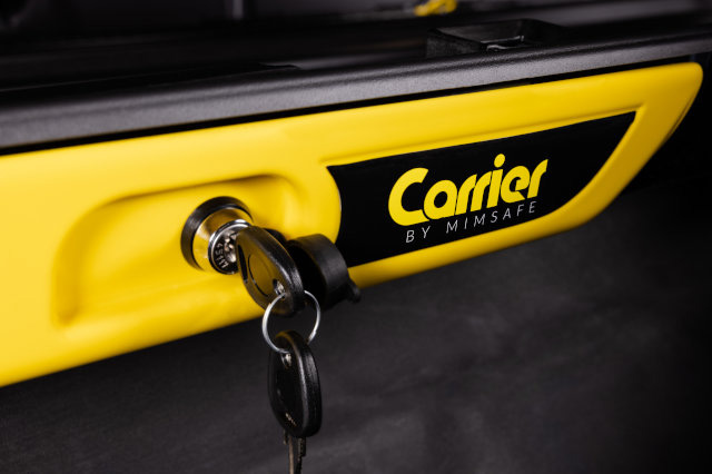 Carrier feature image lockable